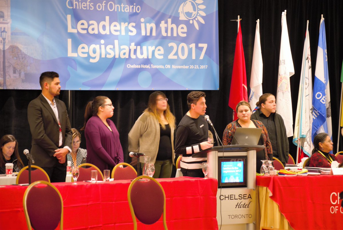 ChiefsofOntario's tweet photo. @OFNYPC_Official have been making their mark at #LiL2017 - from asking tough questions of the Premier, mtg w/ Minister's on issues that concern FN youth to presenting to the Assembly on "Reconnecting with Mother
Earth: A Debrief and Look
Ahead" - Leaders of tomorrow! #LiL2017 https://t.co/xyYv7egPdg