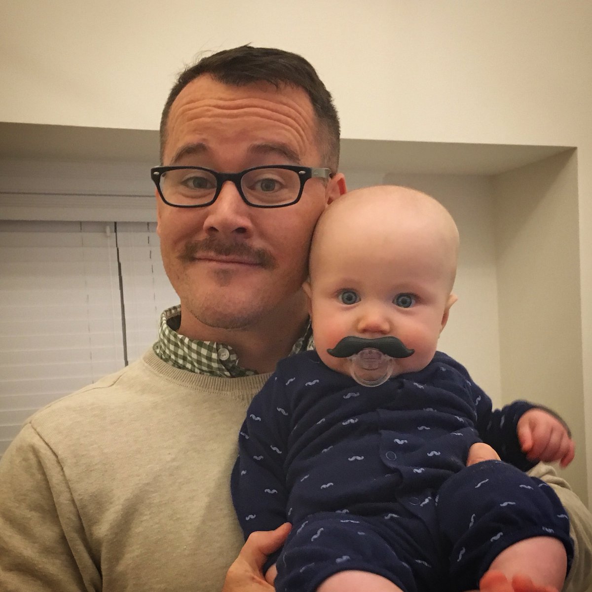 MattGlasz's tweet photo. Who wore it better? ๐จ๐ปvs.๐จ๐ป#movember #mustachifier #mattyglasz
To help me reach my @Movember fundraising goal visit: https://t.co/JGukZgqA32 https://t.co/pULVuQl1SN
