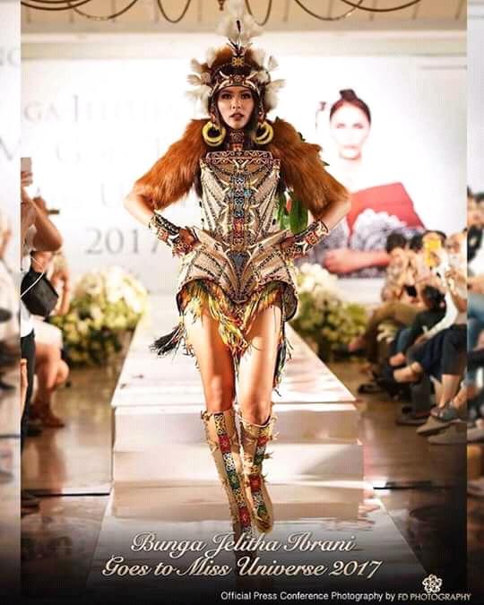 Walking proudly ... #MissUniverse #Indonesia