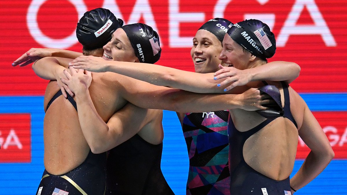 USASwimming's tweet photo. #HappyThanksgiving: "Swimming is a team sport, and for that, we are thankful."

Thank someone who has helped you in the pool: https://t.co/RnoYdvvSdb https://t.co/6cL6vuNFAD