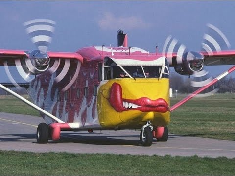 brianwright783's tweet photo. Putting my laptop on airplane mode to minimize distractions isn't effective; it only takes one click to turn it off.... #writerproblems #amwritingfantasy #WIP https://t.co/i2EYIeFJ6O