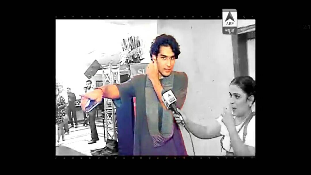aabhagupta5's tweet photo. Wow 😱 Wow 😍 Wow😚
So awesome to see u nd u was in telebration .. by watching u it's a indeed real celebration @Priyanshujora
#priyanshujora #bliss #capture #sbs #telebration #gametime #handsomehero #howmuchyouenjoyed #stapoo #childhoodmemories https://t.co/z4OqmuNfS0