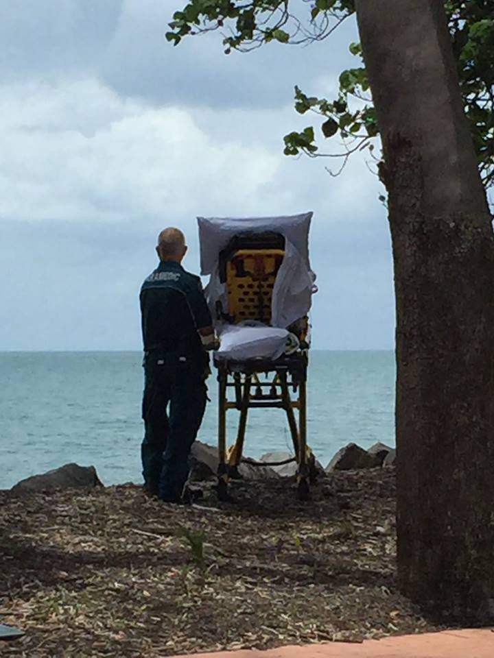 KateKyriacou's tweet image. Hervey Bay ambos were transporting a palliative care patient who mentioned that she&apos;d love to see the ocean again. So they took her. Beautiful. @QldAmbulance