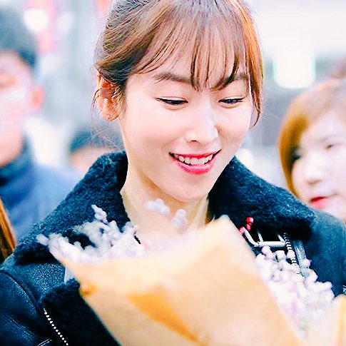 Samilicious198's tweet photo. 😙 #SeoHyunJin https://t.co/oLmOuyBCyX