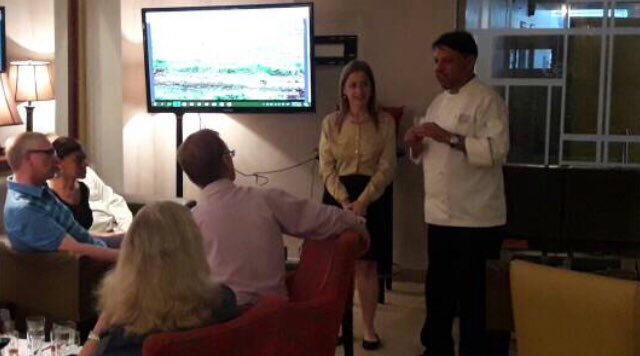 restauranteleal's tweet photo. @Rosannadituri y el #ChefEdgarLeal ofrecieron una #CataDeRon a beneficio de Casa Cuna Luisa Cáceres de Arismendi de @AlcaldiaBaruta https://t.co/U0m6mlQash
