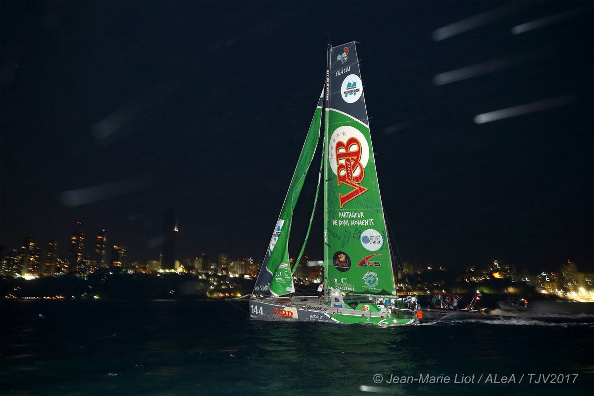 TransatCafeLOR tweet picture