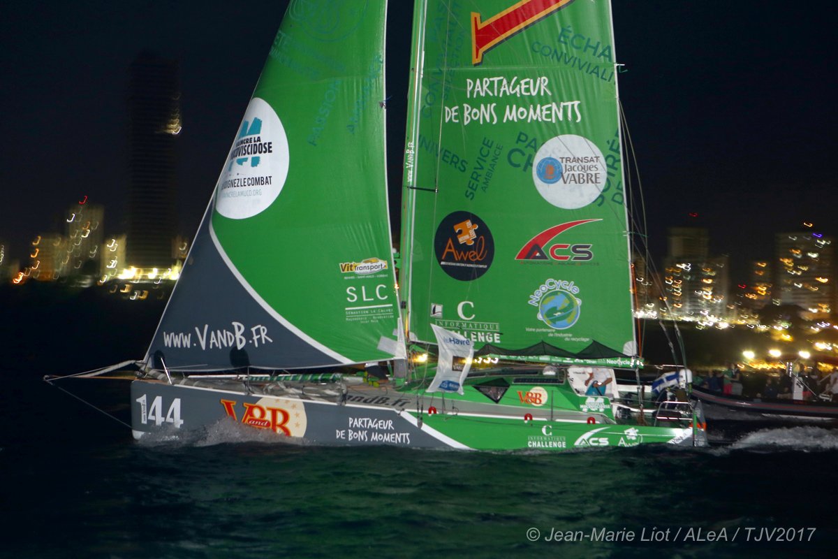 TransatCafeLOR tweet picture