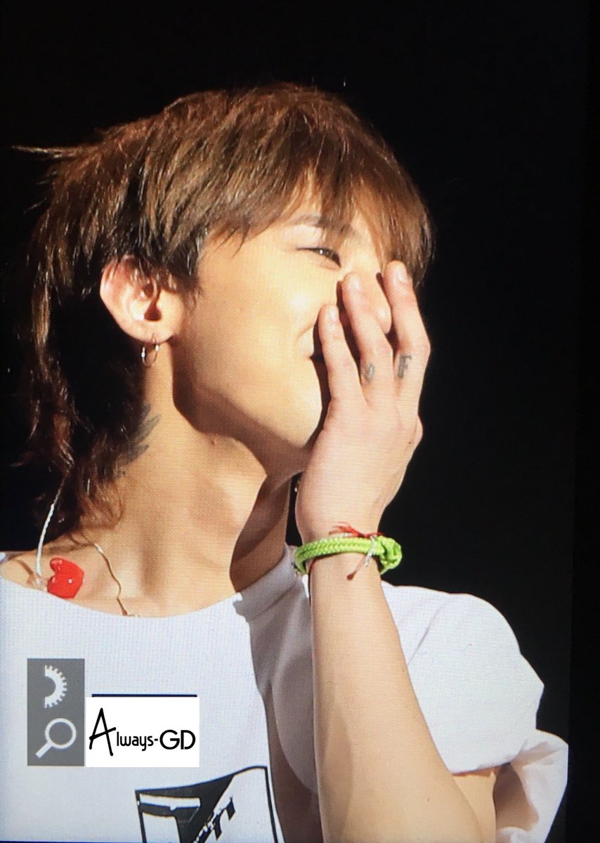 Twitter पर ジヨン可愛い ह शट ग