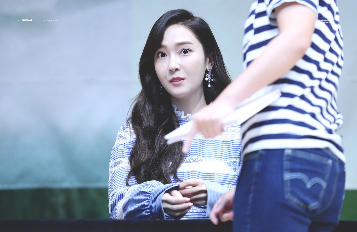 #제시카 170812 My Decade fansign 17P update ♡ jungsooyeon.net.convey.pro/l/KAMWgV8 by #FairyLand0418 via <a href="/c0nvey/">Convey</a>