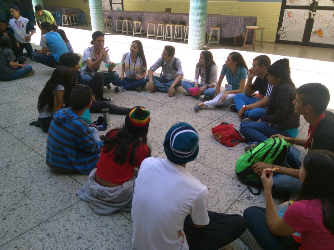 leoperiodista's tweet photo. Esta semana se dió inicio a la #ESFORLIJ 3 en el colegio La Salle #Mérida, en el cual los participantes vivenciarán los valores de fe, fraternidad, servicio, justicia y compromiso a través de los diferentes ambientes formativos https://t.co/31HFzgxQkh