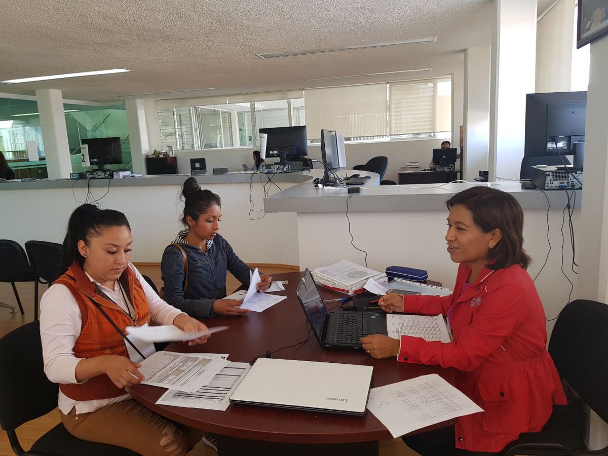 incarural's tweet photo. Recepción complementaria de documentos #Arraigate Joven 2017 en Celaya #Guanajuato. Coordinación estatal SENACATRI https://t.co/xGKUVReC9l