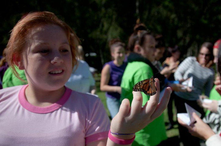 LCEF_S2s's tweet photo. #throwbackthursday to one of my most favourite times of the year: when we introduce our Big and Little Sister mentoring pairs at our annual Butterfly Bootcamp #sister2sisterprogram #nolimits4girls https://t.co/z9q1MaRlp9