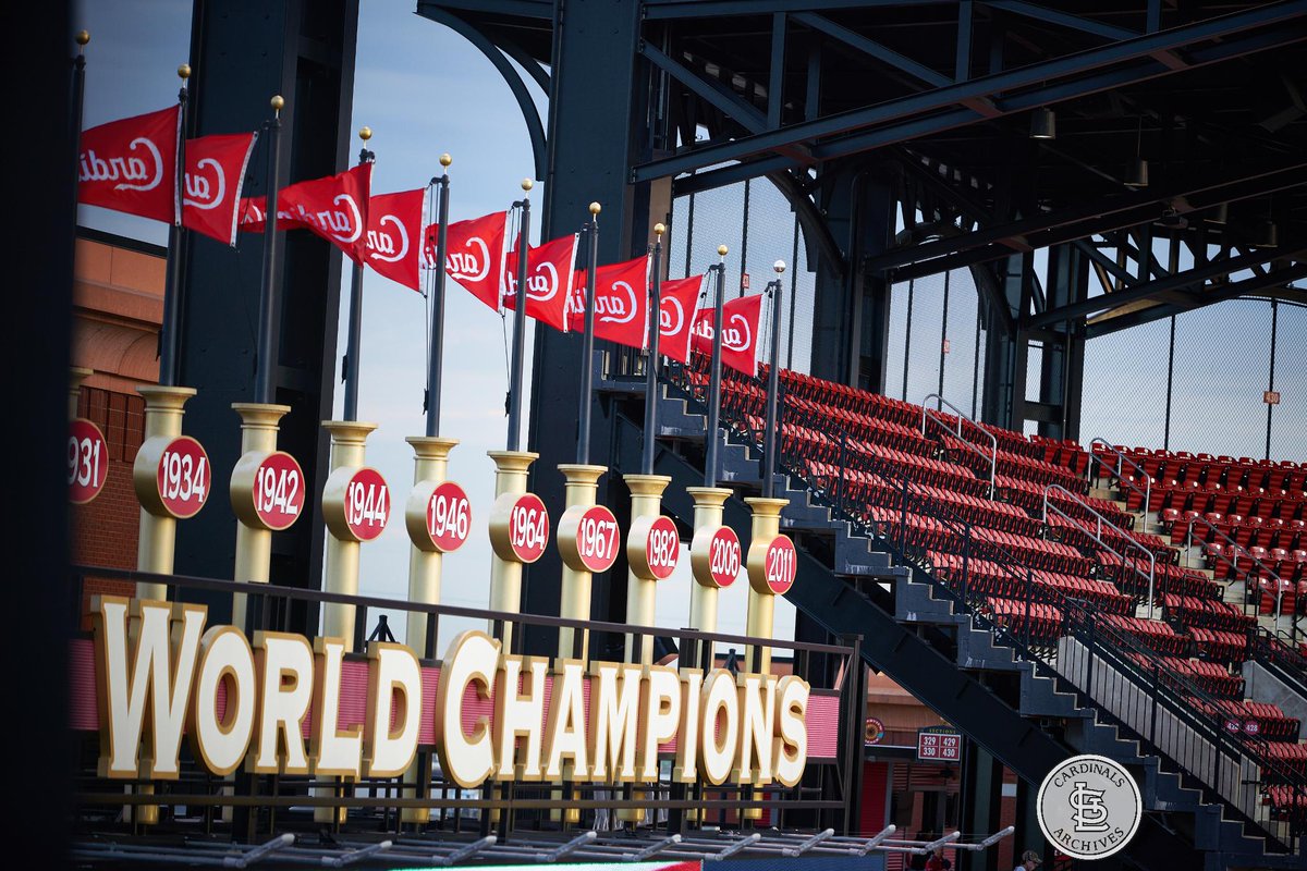 Cardinals's tweet photo. We are thankful for a National League-leading 11 World Championships. #CardsThanks https://t.co/nVGb0T5vGt