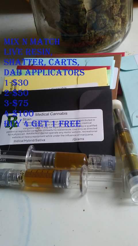 RealestGreens's tweet photo. Distillate For Days 
#mmj #HighLife #HustleHard
#HustlerFamily https://t.co/IOm8C1eJEr