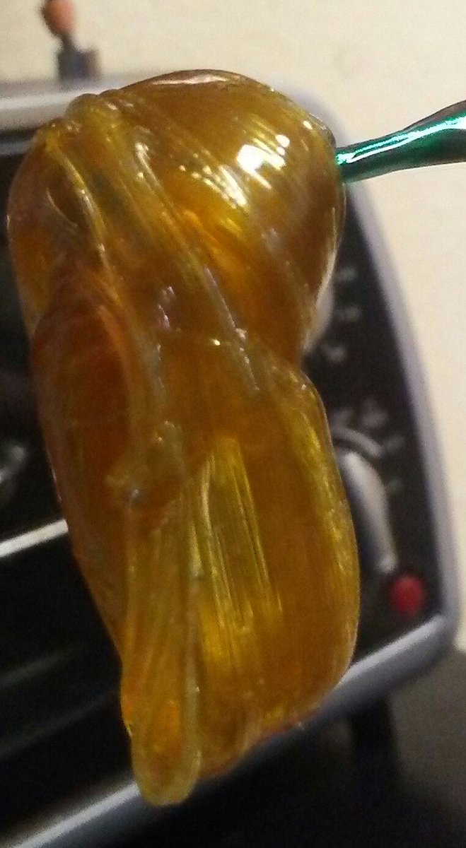 RealestGreens's tweet photo. Distillate For Days 
#mmj #HighLife #HustleHard
#HustlerFamily https://t.co/IOm8C1eJEr