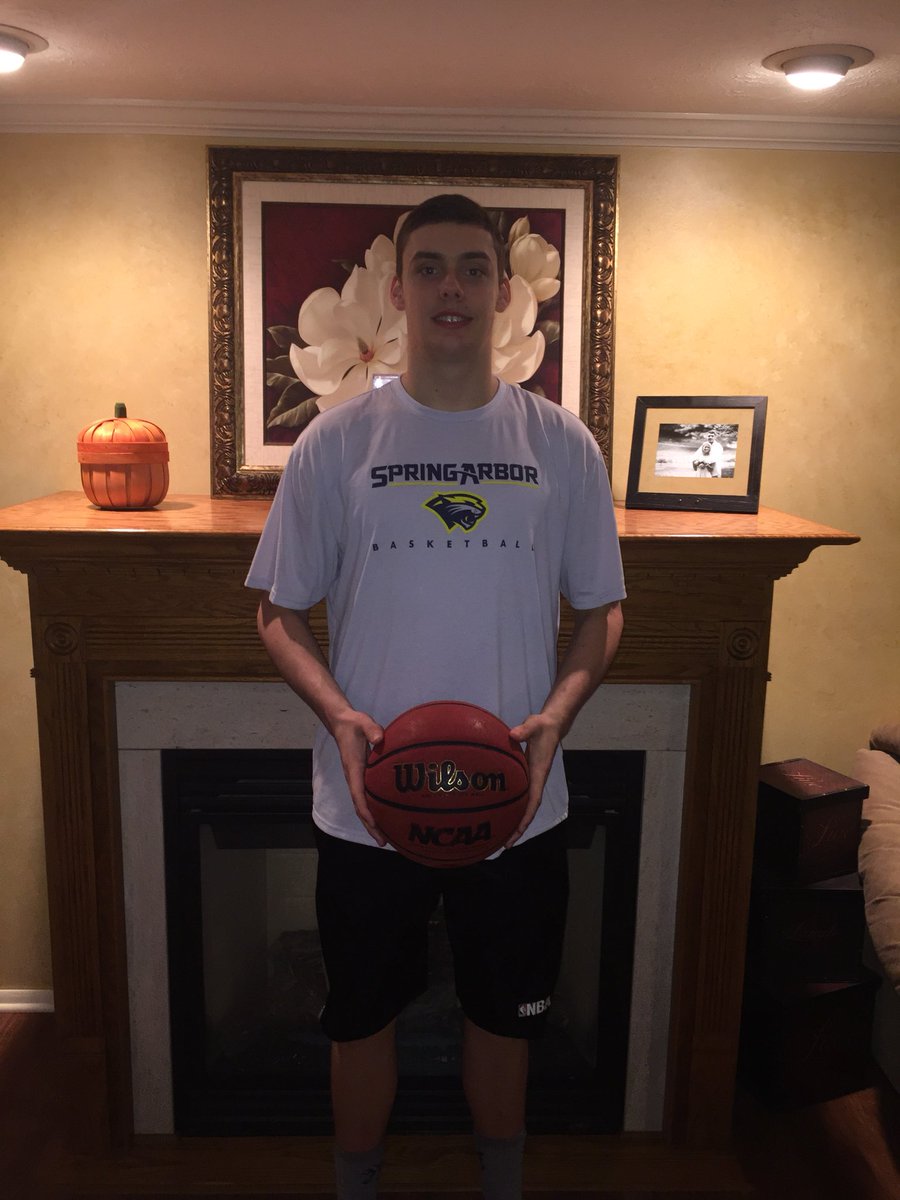 tylerkaminski43's tweet photo. Very excited to announce that I have committed to Spring Arbor University to continue my academic and athletic career! Go Cougars!! @SAUCougars_MBB https://t.co/FmxlhvSkl5