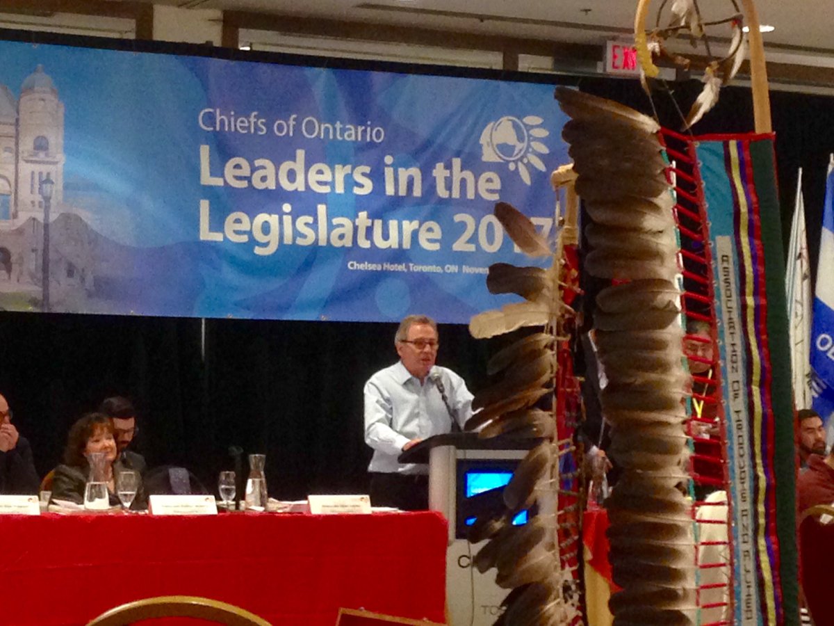 DZimmerAurora's tweet photo. The final day of @ChiefsofOntario #LiL2017 focused on important issues like Environment, Energy & Infrastructure. Thank you First Nations leaders for sharing these past 3 days. https://t.co/3VhrwubQOY