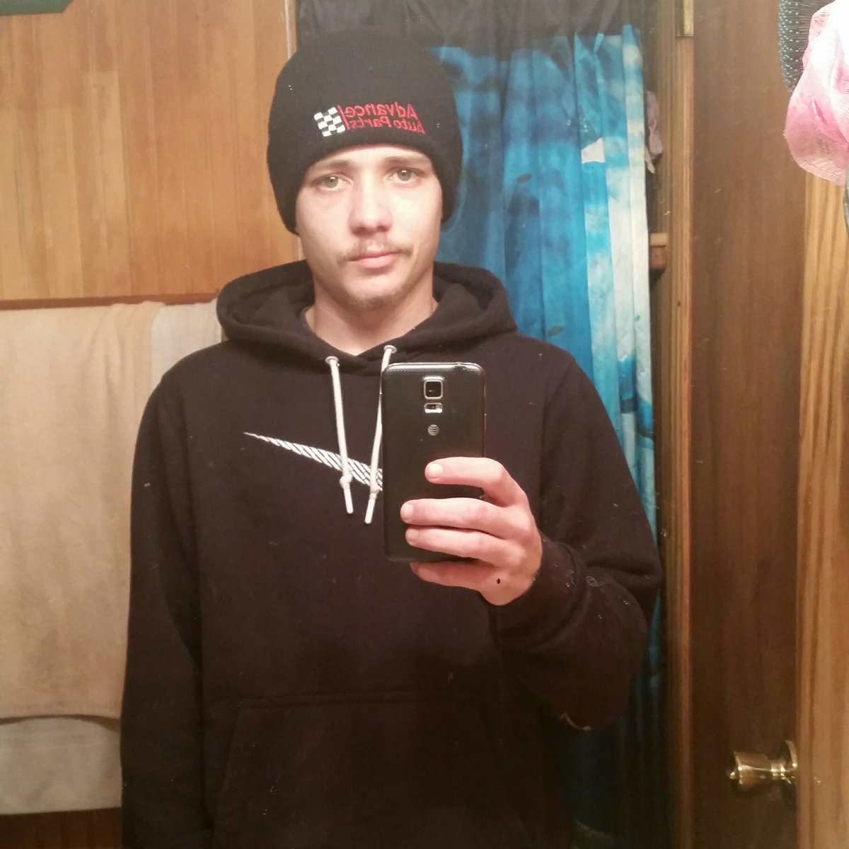 _thatdudeben_'s tweet photo. #NewProfilePic https://t.co/n8gapQyiO5