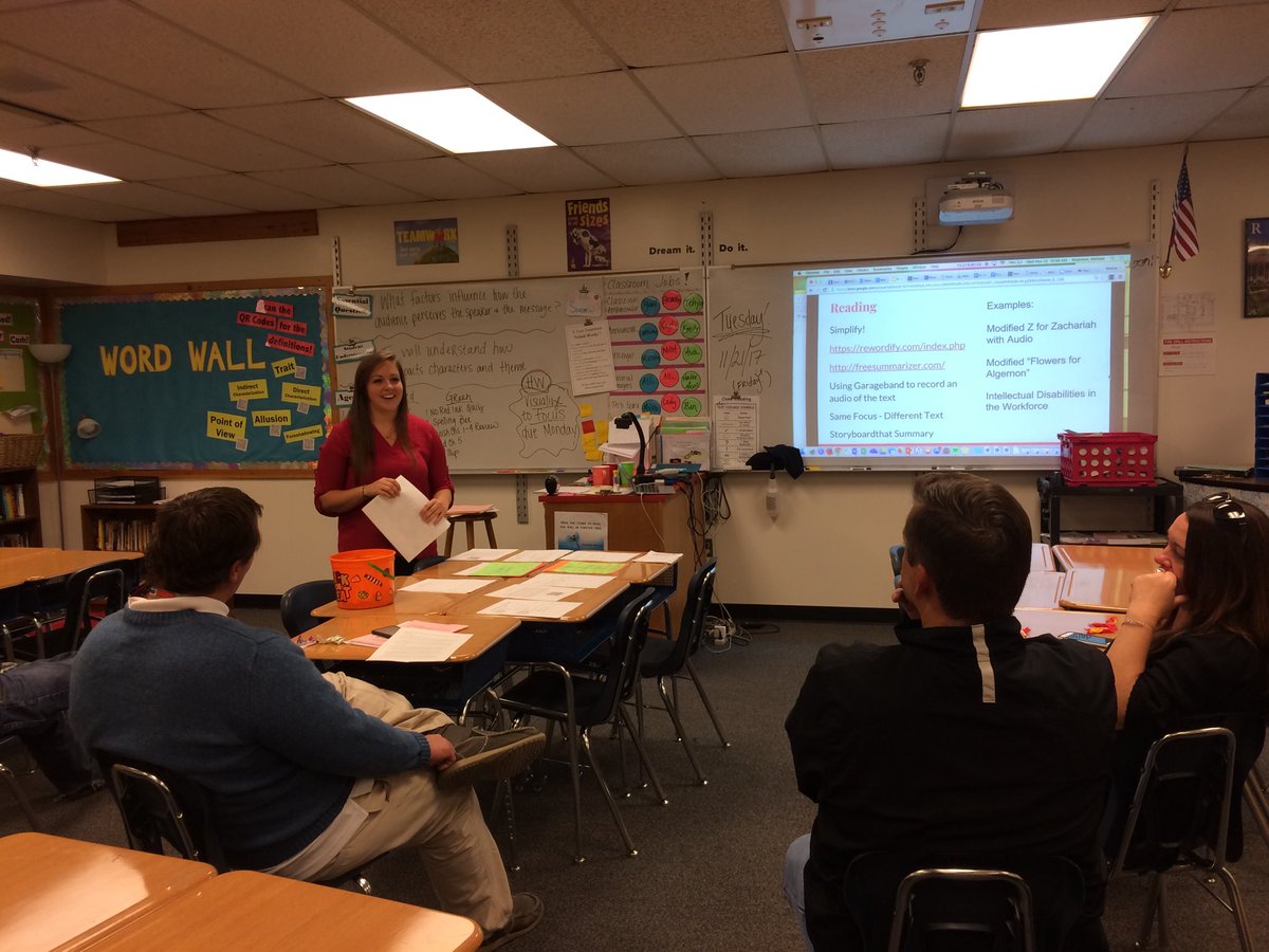 ruppejen's tweet photo. Melissa Swanson shares ideas for Differentiating for our EL students! Amazing examples! #SpMSWCPS #excellenceforall https://t.co/TaBzdqb94t