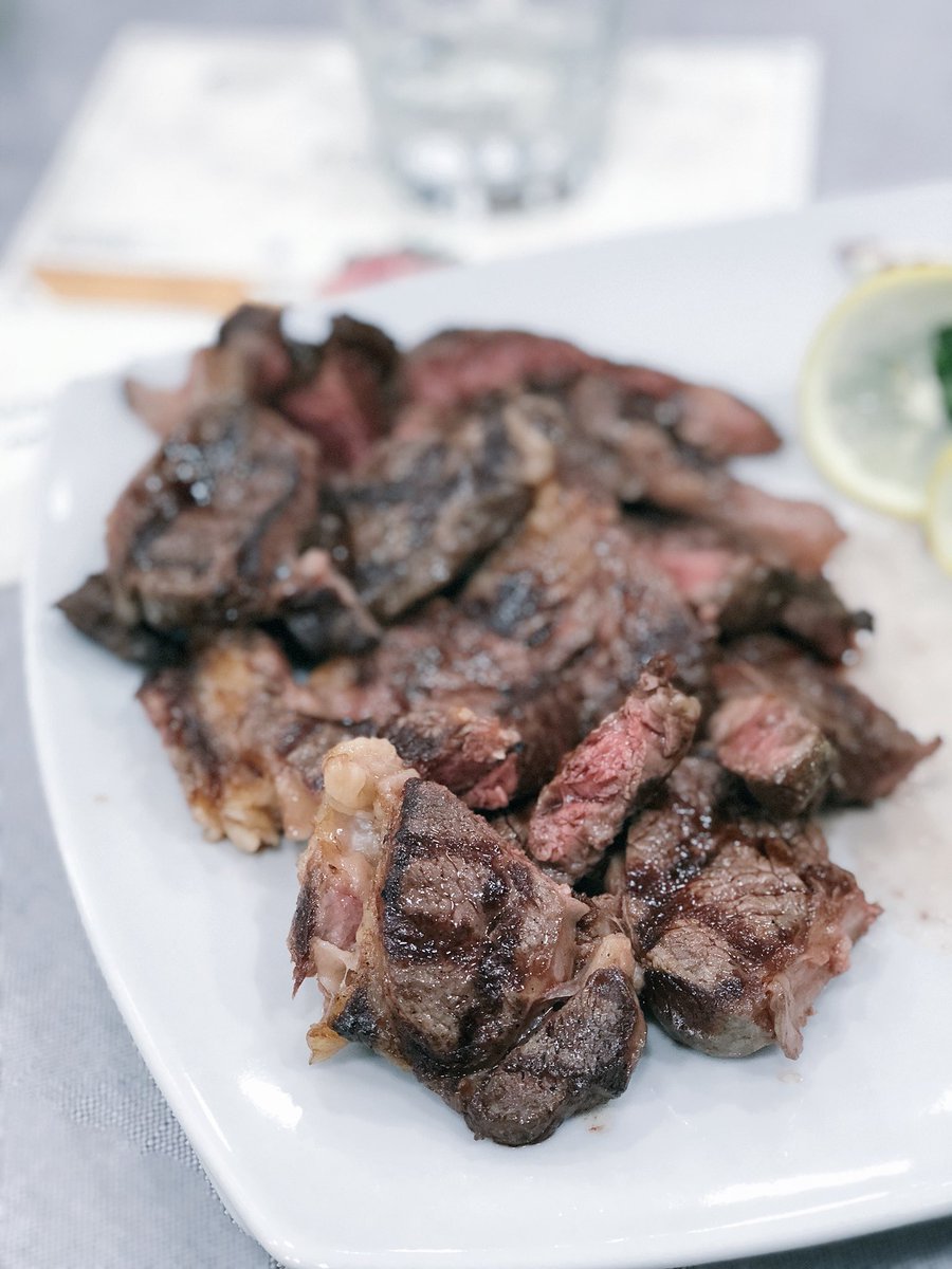 fattoincasapibu's tweet photo. #gnaMeat #youmeat #socialdinner https://t.co/0TulrsUV4D