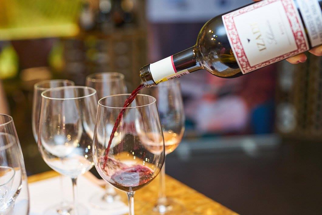 SeidorColombia's tweet photo. ¡Nuestra cata de vinos en Medellín fue todo un éxito! Nuestra solución Business One ha llevado a diferentes empresas a competir con los más grandes del mercado. #BusinesOne #SAPColombia #SAPPartner #HCC #SmartPackage #SuccessFactor https://t.co/LuZVEp0alY
