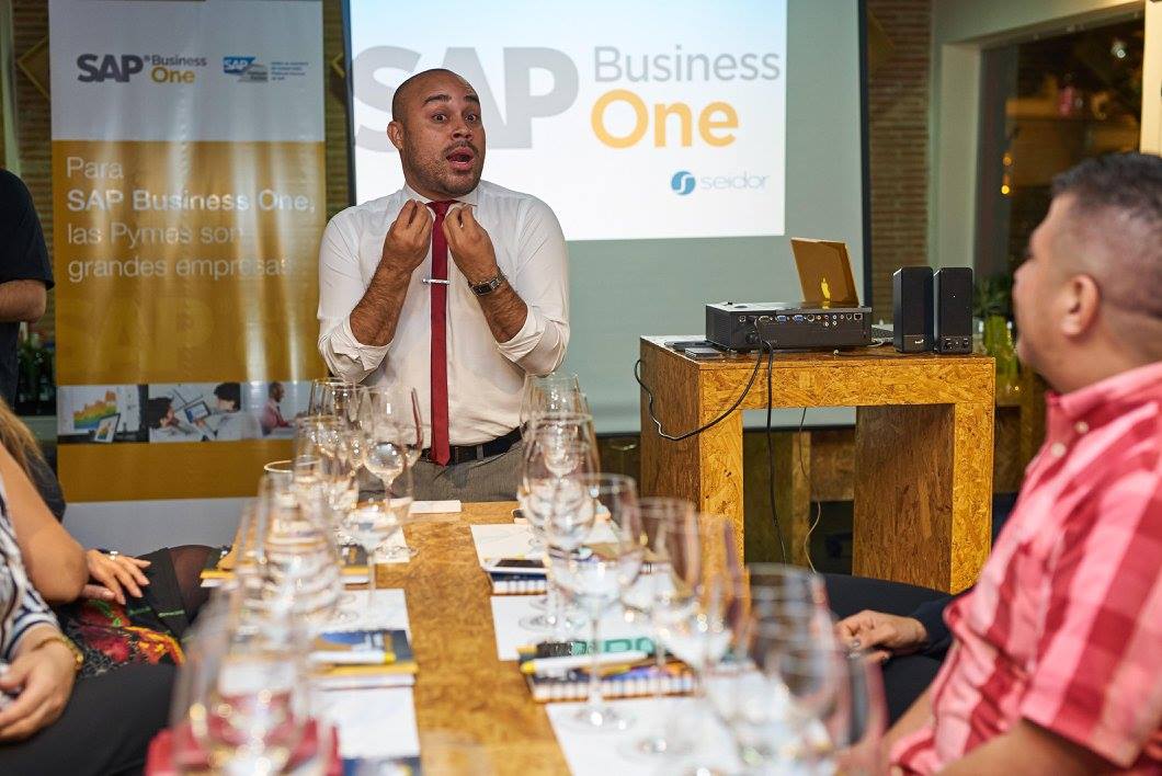 SeidorColombia's tweet photo. ¡Nuestra cata de vinos en Medellín fue todo un éxito! Nuestra solución Business One ha llevado a diferentes empresas a competir con los más grandes del mercado. #BusinesOne #SAPColombia #SAPPartner #HCC #SmartPackage #SuccessFactor https://t.co/LuZVEp0alY