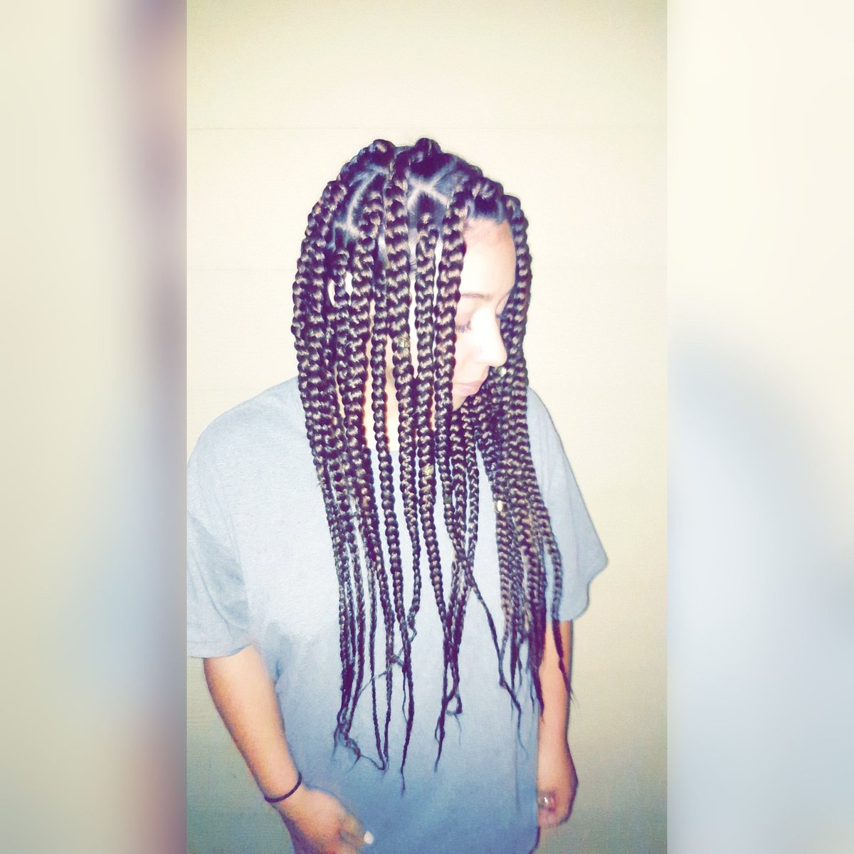 Embellishedbrds's tweet photo. #embellishedbraids #dallasboxbraidsgirls #dallasboxbraids #dallasbeauty #braids  #naturalstyle #protectivedstyles #behindthechair #boxbraidsdallas  #dallasbraiders #planotxhairstylist #planobraider #dentontxbraider #dentonbraids https://t.co/UAe89EXrgD