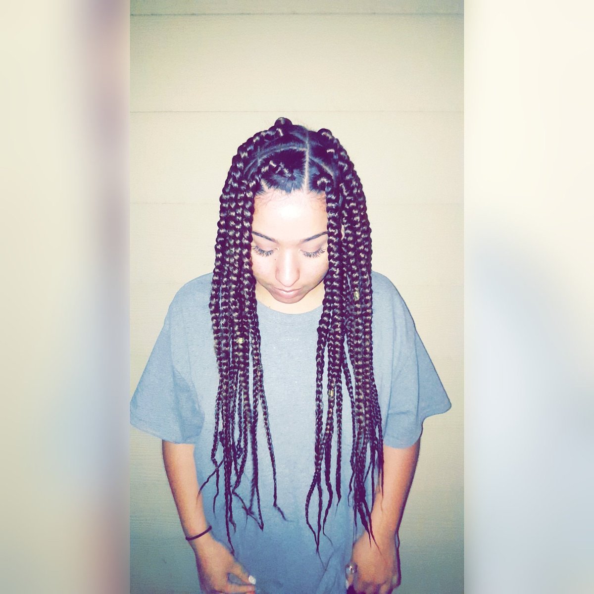 Embellishedbrds's tweet photo. #embellishedbraids #dallasboxbraidsgirls #dallasboxbraids #dallasbeauty #braids  #naturalstyle #protectivedstyles #behindthechair #boxbraidsdallas  #dallasbraiders #planotxhairstylist #planobraider #dentontxbraider #dentonbraids https://t.co/AkYexS70M6