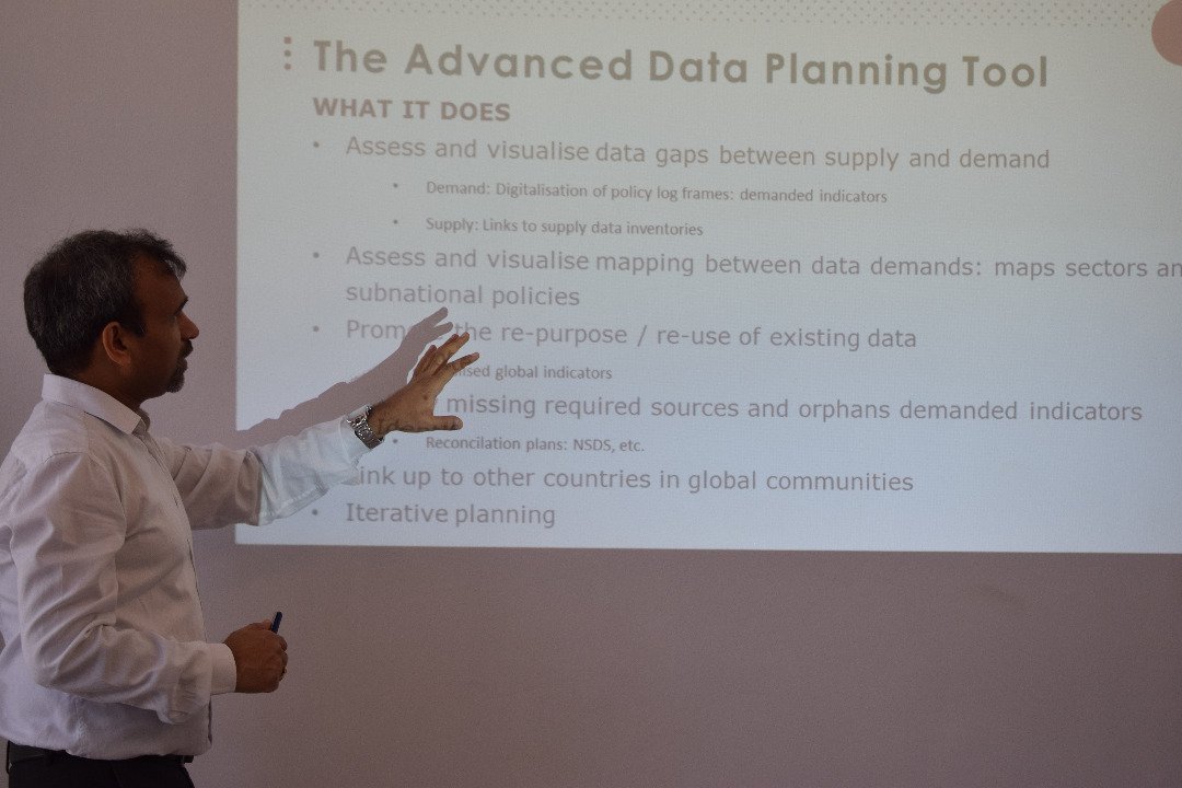 ChazRwige's tweet photo. @rajiv_r_in from @ContactPARIS21 explaining #ADAPT tool in #ADAPT2 training at @dLabTz
#DataRevolutionTz #SDGs #DataRevolution #sustainabledevelopment @NBSTanzania @MCC_Data @PEPFAR @StephenChacha https://t.co/JJnvdTH83P