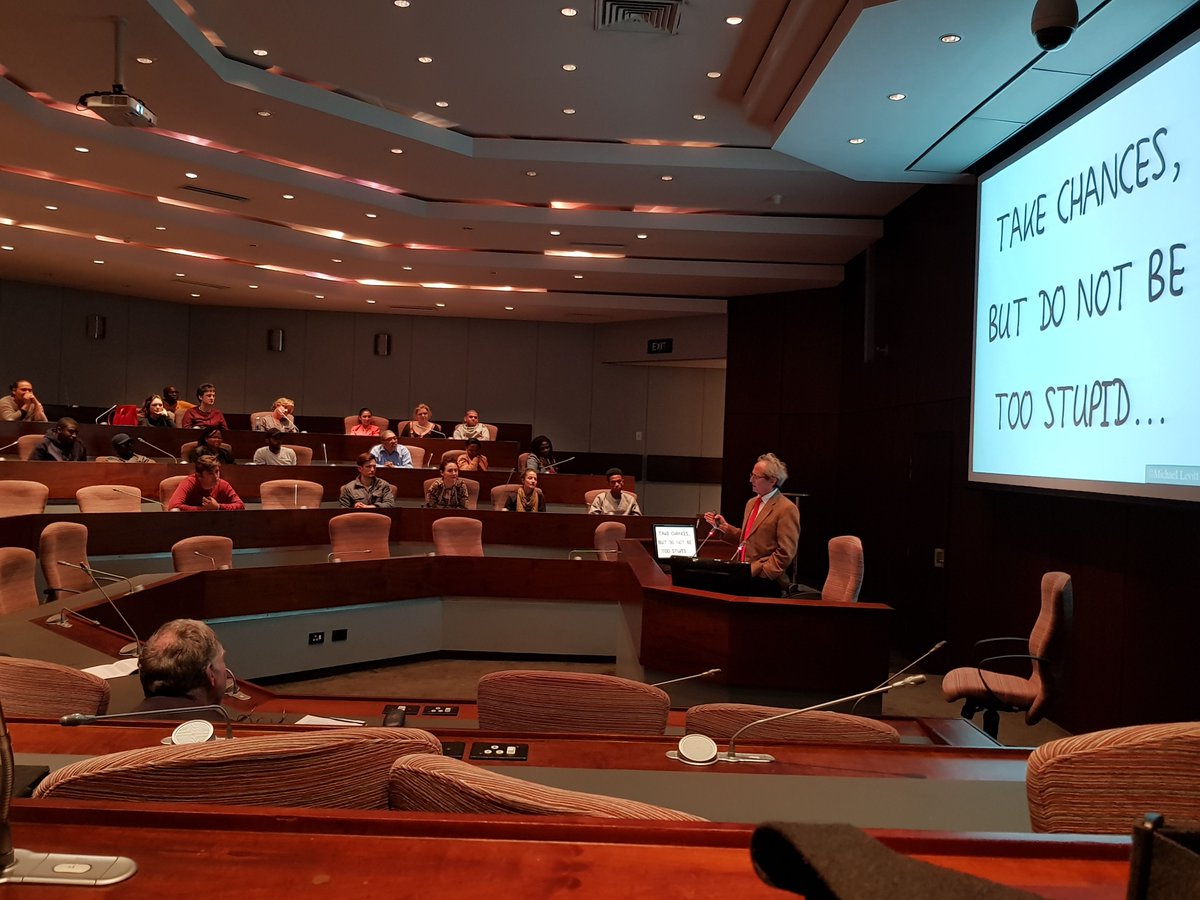 ASSAf_Official's tweet photo. Photos from our #ASSAfPublicLecture yesterday at @MandelaUni by Nobel Prize winner Prof. Michael Levitt. #ASSAfDistinguishedScholar https://t.co/jwmb64CNWt