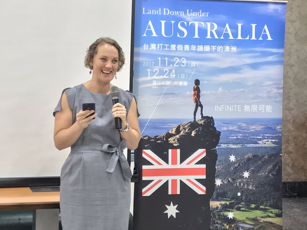 AusOfficeTPE's tweet image. Proudly opened #WorkingHolidayMaker exhibition in #Taitung at the National Museum of Prehistory - 12th locations across #Taiwan! @dfat