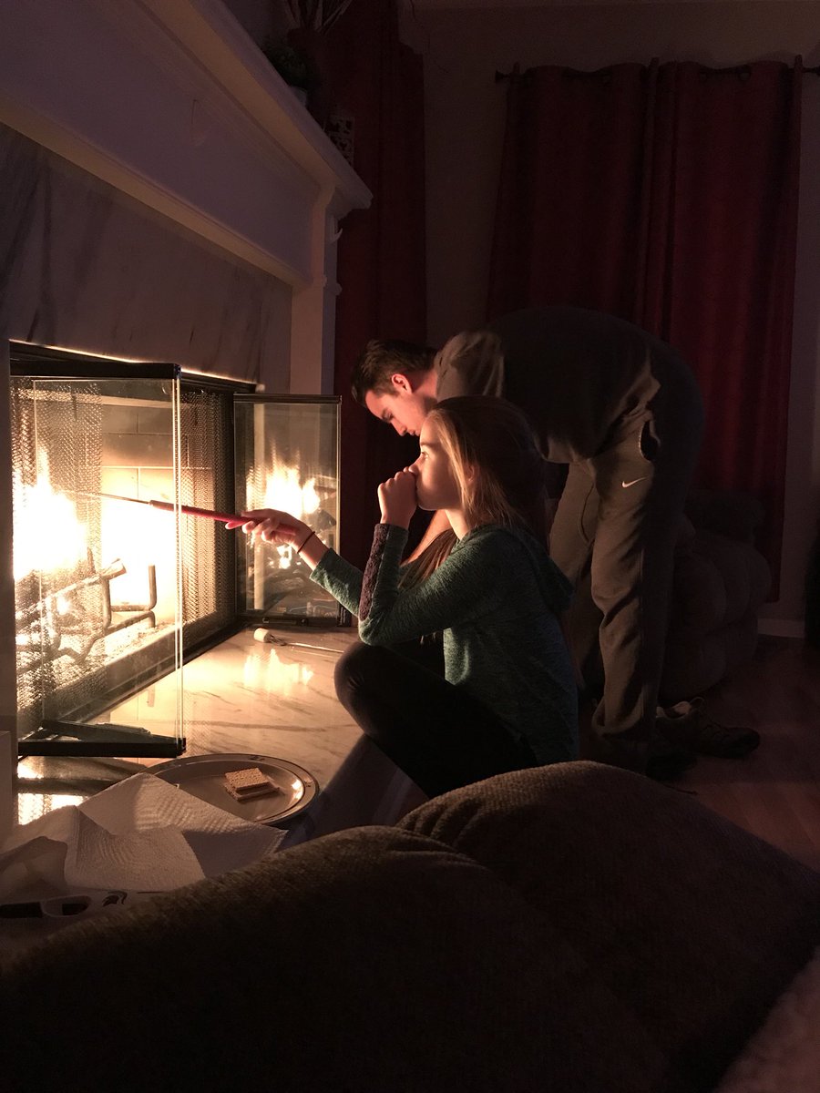 jczabinski's tweet photo. Love, love, love when the family is together! ❤️ https://t.co/Z9rBbSxyJE