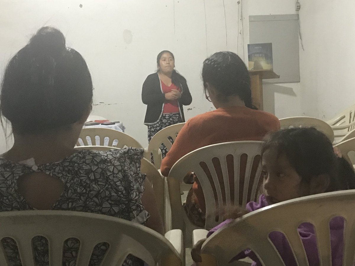 EislerSnchezVsq's tweet photo. HUÁNUCO B, en los grupos más lejanos, allí se predica el mensaje de #ElPoderDeEsperanza; una iglesia debe de ser un Centro de Esperanza:
@AdventistasMAC @FariChoque @elardcabrera. https://t.co/XHdckLHDL1