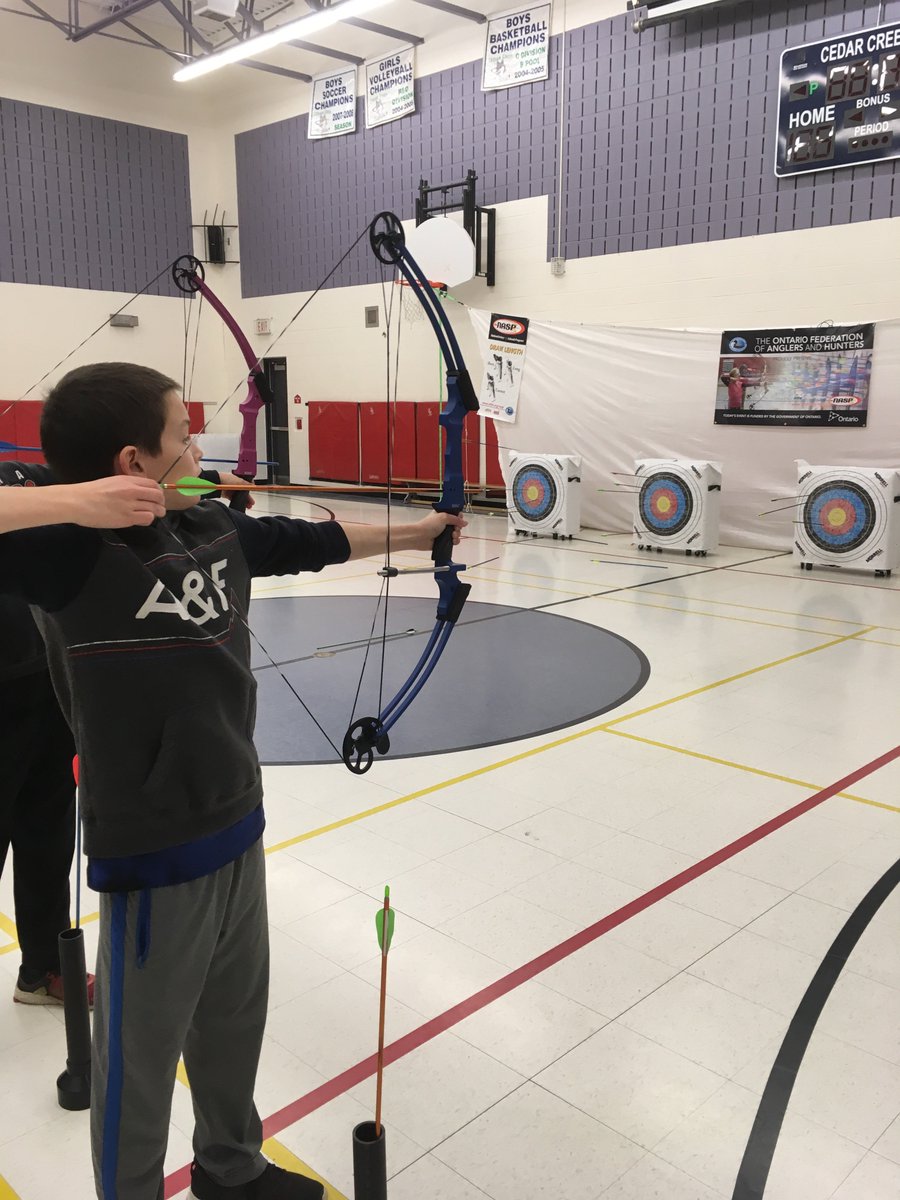 Grade 7 and 8 students experienced a fun day of archery lessons today! Big thanks to the Ontario Federation of Anglers and Hunters for the workshop.