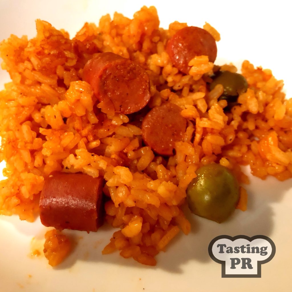 coqui2008's tweet photo. Arroz Maria - had these plenty after Hurricane Maria - Rice, Vienna Sausages and tons of flavor #puertorico #tastingPR @tastingPR #PRStrong #StayStrongPR https://t.co/iu14U69Dnw