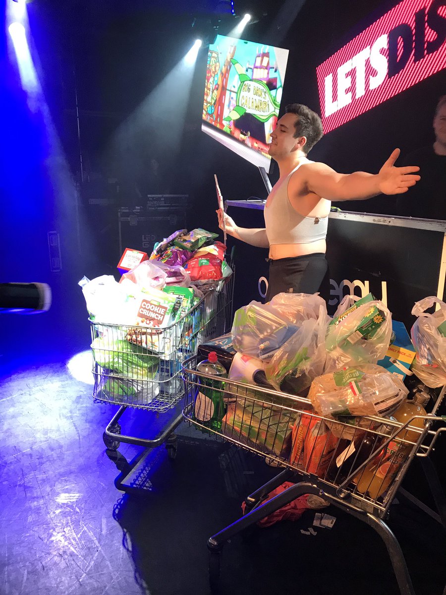 LetsDisko1's tweet photo. Well, he's gonna eat like a king for a while! Congratulations to our competition winner @kyle_hibbert ! #Letsdisko #gettrollied #giveaway https://t.co/0WiDhGM98g