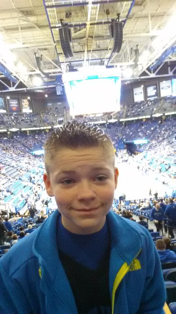 joeydean77's tweet photo. #FWvsUK go cats!!!! https://t.co/g270653bzr