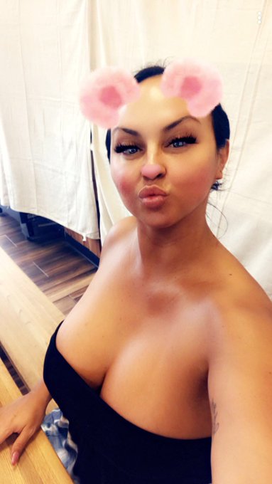 Happy thanksgiving eve! Text me&hearts;️&hearts;️&hearts;️ get my phone # free my loves 😈😋😍https://t.co/orwcWPUkdI https://t<a href="/tag/staytuned"class="tags"><span>#staytuned</span></a>