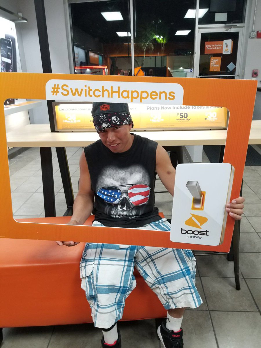RealBoostApopka's tweet photo. #SwitchHappens ➡️💥📱💥
#AdiosCricket #ByeCricket 👋🏻🦗3 Port in + 1 port in + 3 port in #TooShy for 📷🙈 = 7 New Boost Mobile peeps!! 📱📱#WootWootWednesday 🙌🏻🙌🏻
#TeamWork #HappyCustomer
#LYCWireless @boostmobile
@carloscaceresFL @VictoriaVIP22 @gfresse
@giancarlocv77 https://t.co/CmN0s9IJ0c