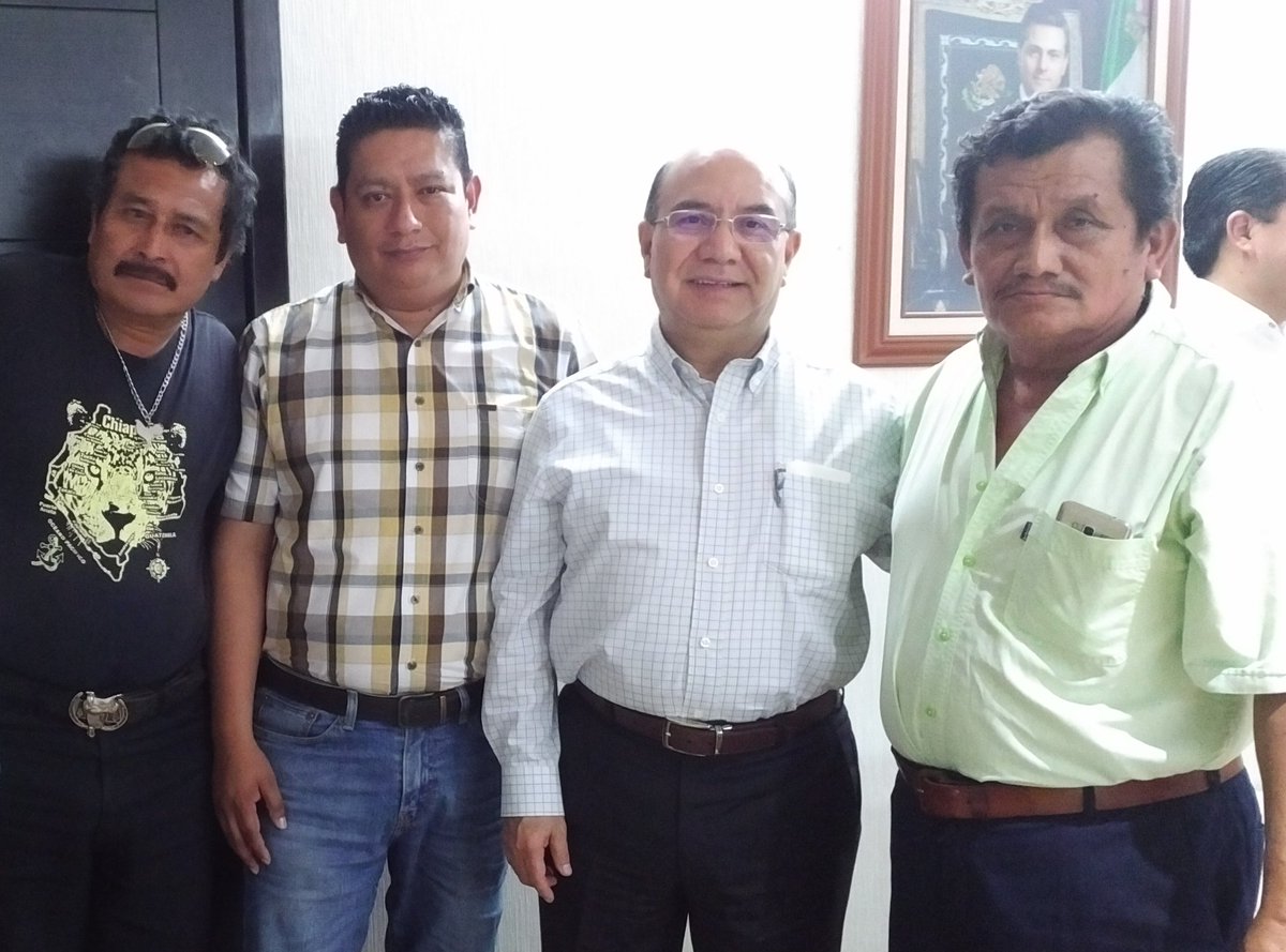 SecGob_Chis's tweet photo. Respaldo total de @EPN  y @VelascoM_  para recuperar Agua Azul: @JCGomezAranda #SecGobChis #ChiapasLoVale https://t.co/E6HMaWZKvb https://t.co/lIcILhB0aF