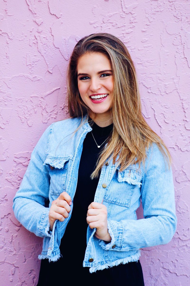 Delaneyylloyd tweet picture