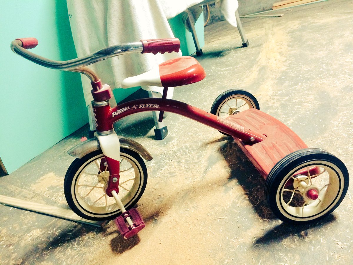 JgJohnny's tweet photo. @ClassixPadPower this is all I could afford, next time your bills going up https://t.co/tw0C3Uopeo