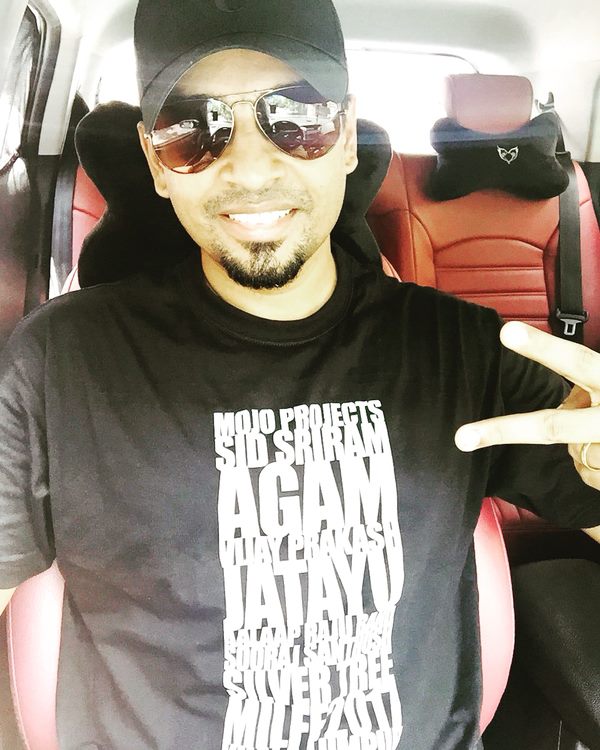 aalaapraju's tweet photo. T-Shirt full of memories! #Milff2017 #MalaysianIndependentLiveFusionFestival2017 truly rocked man! Fond memories. Waiting to come back! https://t.co/WmUEpkgGZG