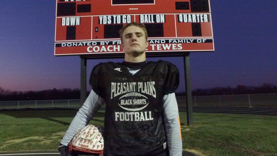 Channel1450com's tweet photo. For You Dad: How Paul Tewes' Legacy Has Helped Inspire A Family, A Community And A Football Team 
https://t.co/xpGMnZ4Qfk https://t.co/YglwGrHT8Y