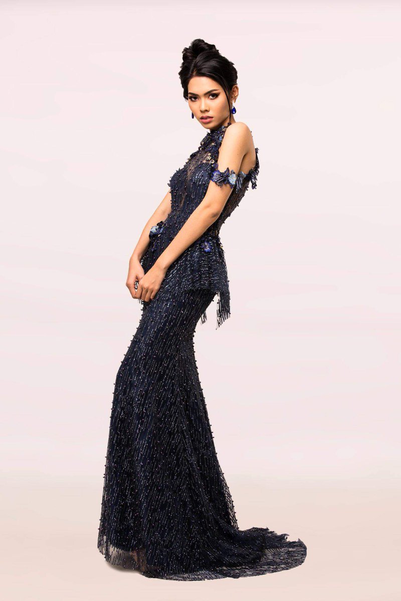 ChhonChhunly's tweet photo. #MissUniverse #Cambodia https://t.co/bUL08xT1av