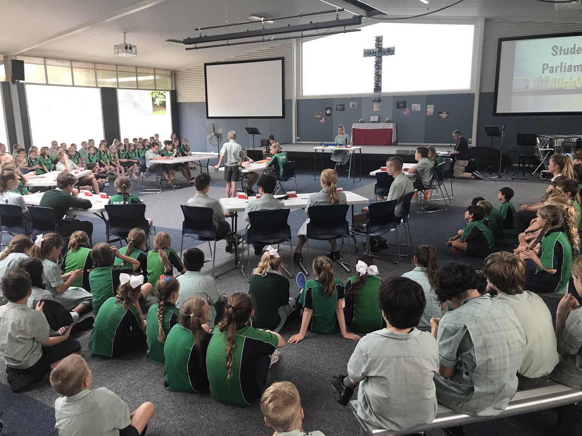 killatilla74's tweet image. Student parliament is in session, open to the public today. Hearing reports from the members @ImmanuelGawler #parliament #speakerincontrol