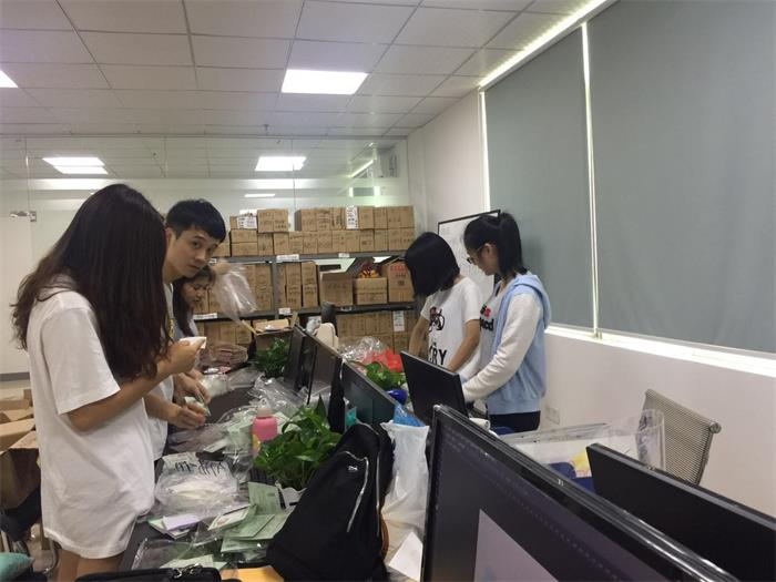 sycosmetictools's tweet photo. Prepare samples for clients
https://t.co/A4ODI32eVV https://t.co/96GEOlPqgS