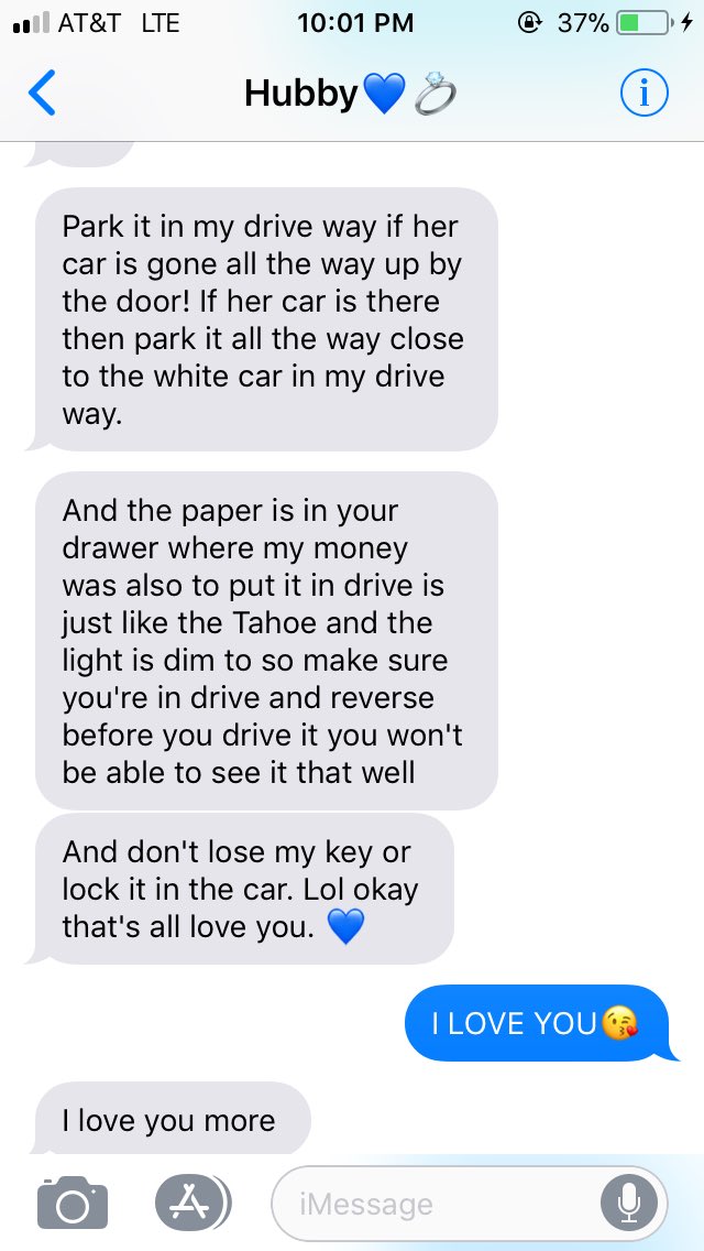 HaleyleRay's tweet photo. Blessssed💙💙 he’s too sweet https://t.co/Df6cSYNTLP