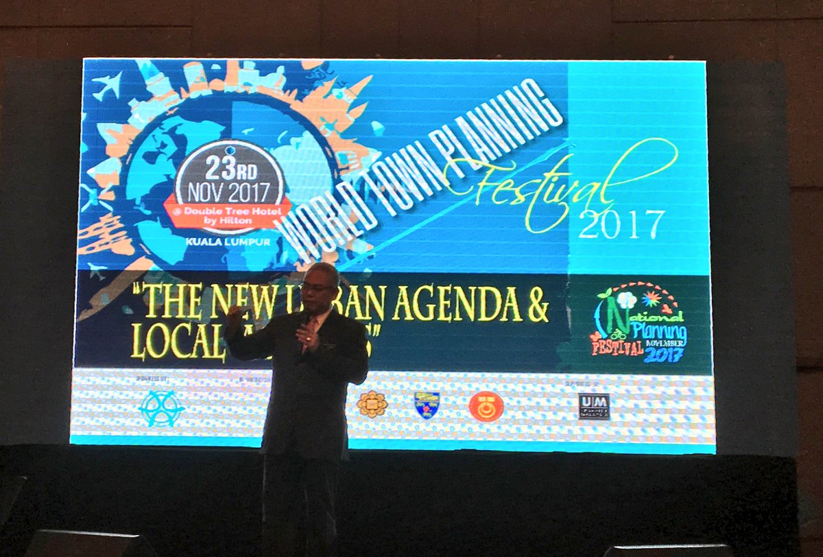 TSNO_Online's tweet photo. Dalam kita merancang pembangunan fizikal, perhatian kepada golongan kanak-kanak, anak muda &amp; warga emas perlu jadi keutamaan. Sbg contoh kawasan perumahan; taska utk kanak2, gelanggang futsal berbumbung utk anak muda &amp; kawasan rekreasi warga emas - @mynohomar @planmalaysia_ https://t.co/7ziSCinlLR