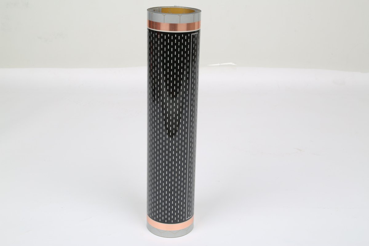 Enerpia's tweet photo. Enerpia's customized far-infrared heating film with PTC and without PTC function https://t.co/eXIlQ64HDx